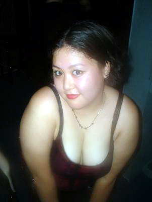 cleavage shot taken by m