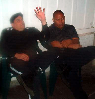 no autographs please