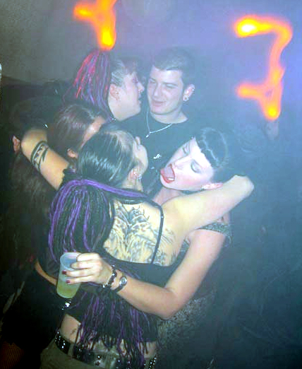 laura julie lee stacy dani