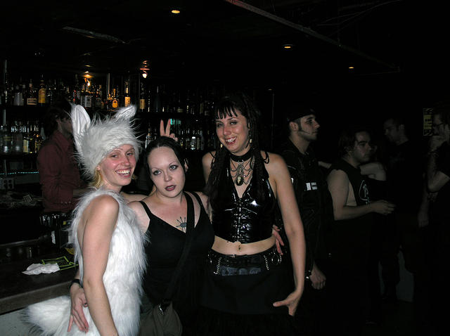 Sara, Melissa, Djinnaya