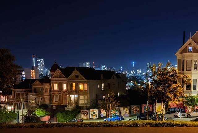 Alamo Square